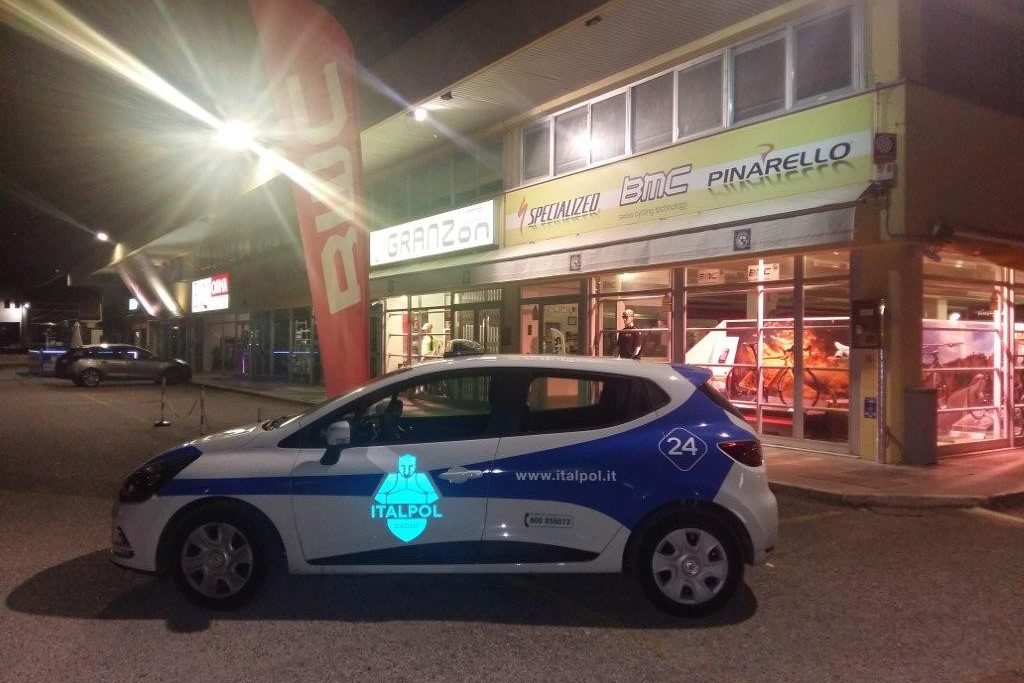 ITALPOL SVENTA FURTO CICLI GRANZON